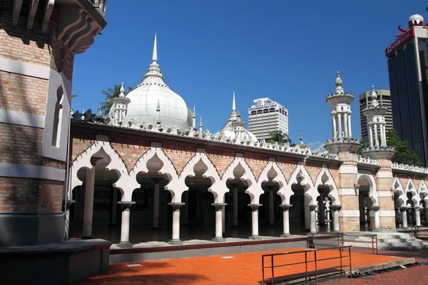 Historic mosque, Masjid Jamek at Kuala Lumpur, Malaysia — Stock Photo, Image