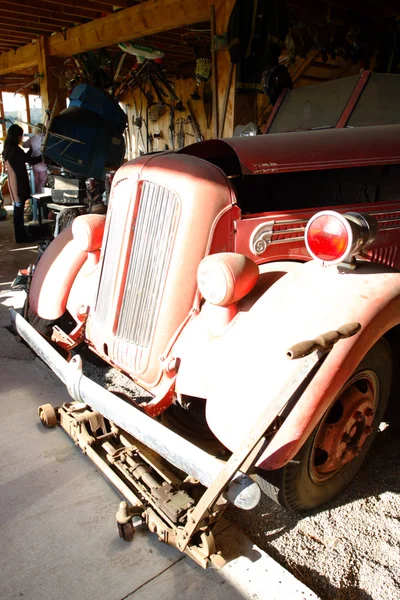 Imagem de stock de carro antigo — Fotografia de Stock