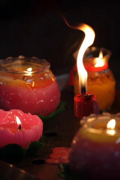 Candele con uno sfondo morbido — Foto Stock