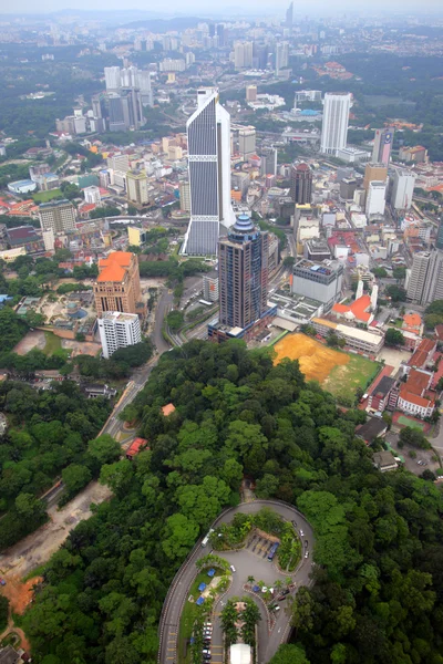 O horizonte da cidade de Kuala Lumpur — Fotografia de Stock