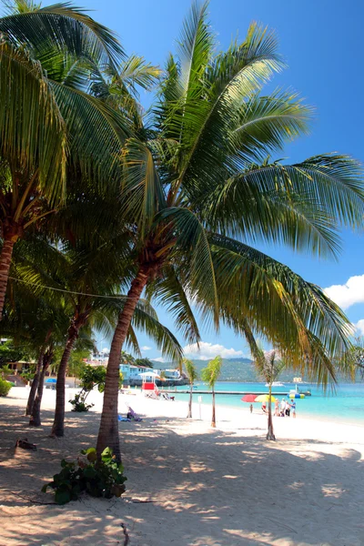 Doctor 's Cave Beach Club, Montego Bay, Jamaica — Foto de Stock