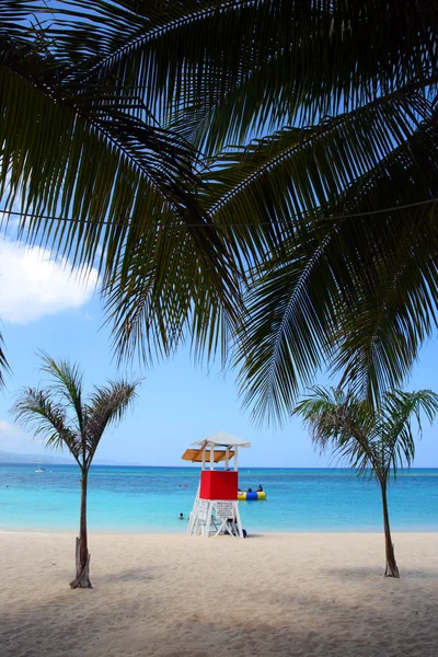 Doktorun mağara Beach, Montego Bay, Jamaica — Stok fotoğraf