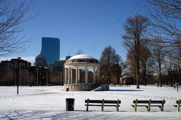 Stock bild av en snöande vinter vid Boston, massachusetts, usa — Stockfoto