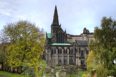 Glasgow Katedrali namı diğer Glasgow 'lu Yüce Kirk veya St Kentigern veya St Mungo