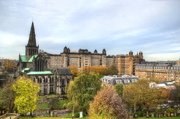 Glasgow kathedraal aka hoge kirk van glasgow of st kentigern of st mungo — Stockfoto