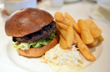 Kelvingrove art gallery ve Müzesi, Glasgow, İskoçya