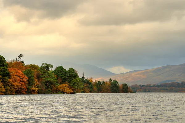 Loch Lomond, İskoçya'nın stok görüntü — Stok fotoğraf