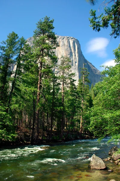 El Capitan, Parco Nazionale dello Yosemite — Foto Stock