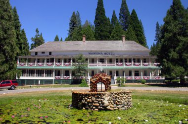 Historic Wawona Hotel, Yosemite National Park clipart