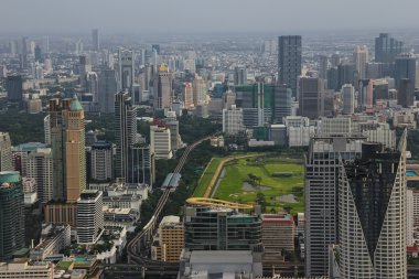 Yükseklik ile Bangkok modern görünümünü Bangkok, Tayland