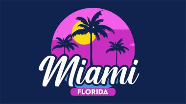 Miami, Florida 'da güzel bir palmiye ağacının silüeti.