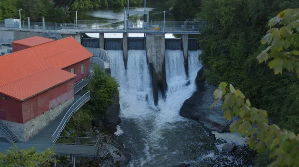 Waterkrachtcentrale Elektriciteitsturbine Generator Sherbrooke Quebec — Stockfoto