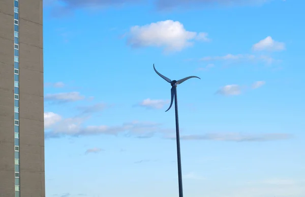 Windturbine Voor Het Bouwen Van Elektriciteit Efficiëntie Hernieuwbare Elektriciteit — Stockfoto