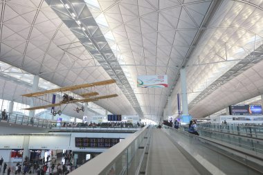 Chek Lap Kok, Hong Kong Havaalanı iç. 