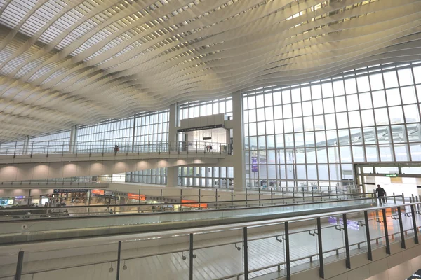 Interior do Aeroporto Internacional de Hong Kong em 2016 — Fotografia de Stock