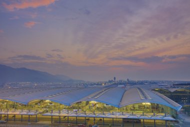 Chek Lap Kok Havaalanı, Hong Kong