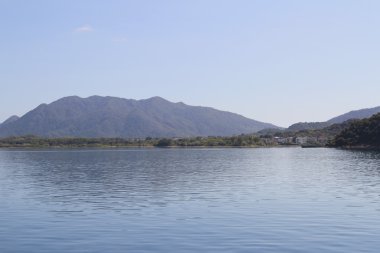 Gün gemi en Tolo liman alanında
