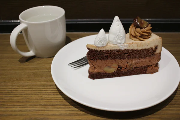 Kastanien-Schokoladen-Mousse-Kuchen — Stockfoto