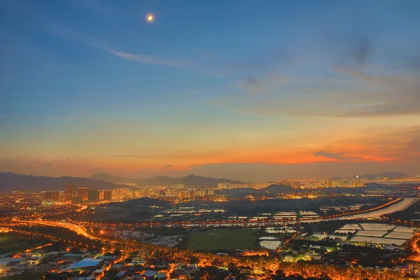 香港 yuen の長いダウンタウン日没 — ストック写真