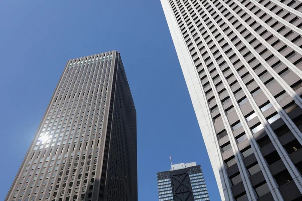 Gebäude in shinjuku, Tokio, Japan 2016 — Stockfoto