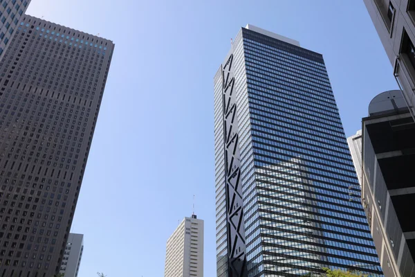 Gebäude in shinjuku, Tokio, Japan 2016 — Stockfoto