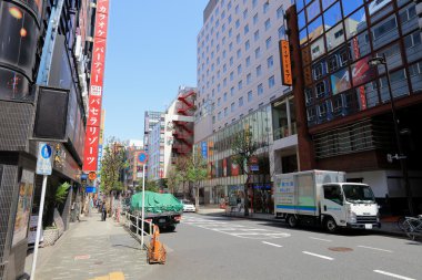 Shinjuku Tokyo en ünlü alışveriş alandır