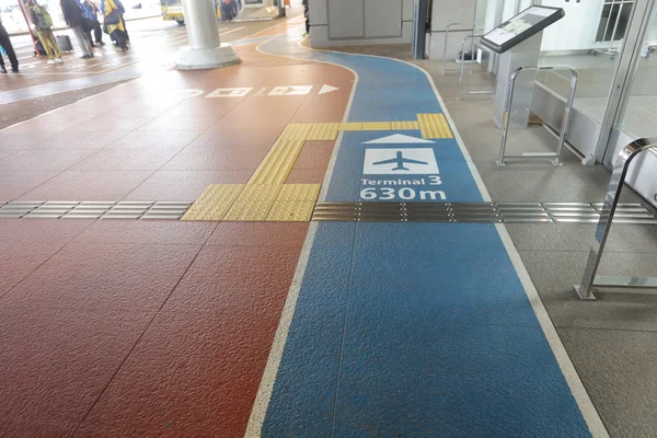 Avgång pictogram på Narita Airport Terminal 3 — Stockfoto