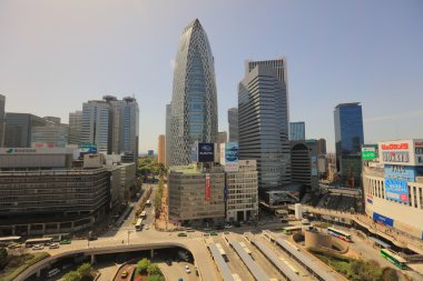 Shinjuku adlı gökdelen görüntülemek