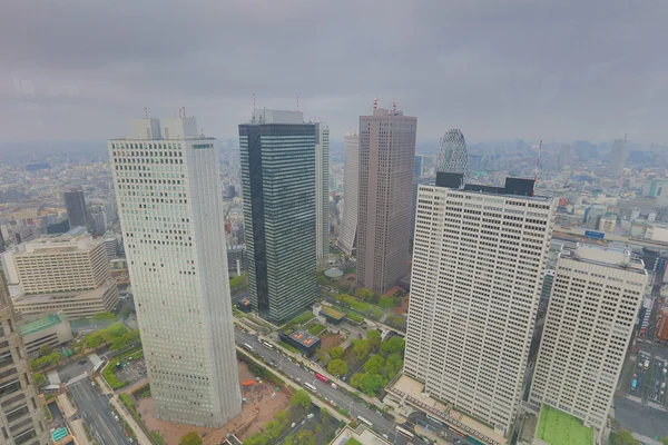 Japón con rascacielos y cielo nublado —  Fotos de Stock