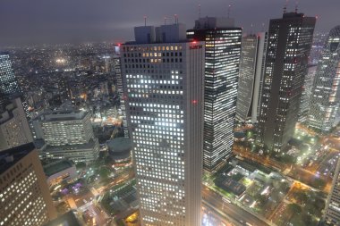 shinjuku bölgesinde noktada iyi görünüm.