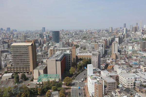 Tokyo stadens silhuett. Bunkyo ward Flygfoto. — Stockfoto