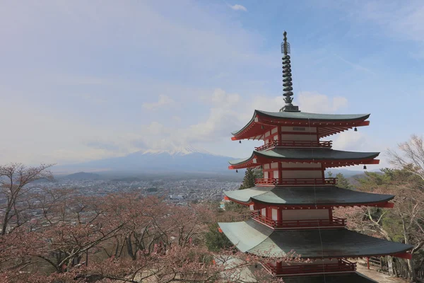 Chureito pagode bij Arakura Sengen-heiligdom — Stockfoto