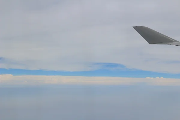 Θέα από παράθυρο αεροπλάνου — Φωτογραφία Αρχείου