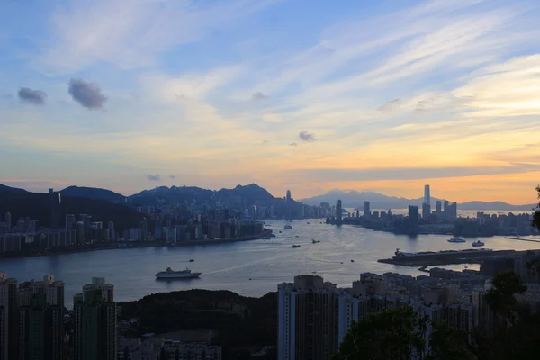 Sunset in Kwun tong district — Stock Photo, Image