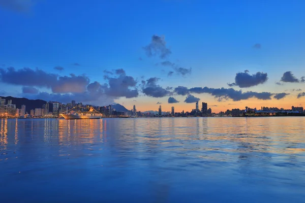 Hong Kong manzarası, gece yaz