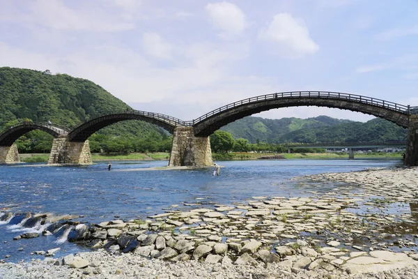 在岩国，日本广岛的锦带桥. — 图库照片