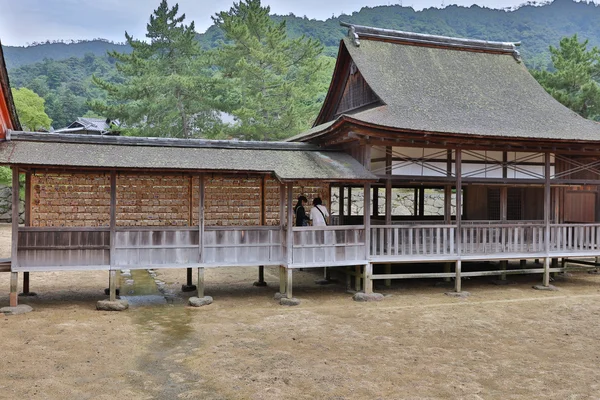 Santuário sagrado de Xintoísmo no Japão . — Fotografia de Stock