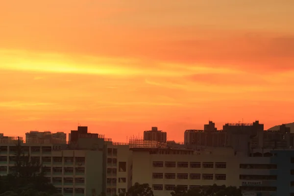 シルエットの香港の街の夕暮れ — ストック写真