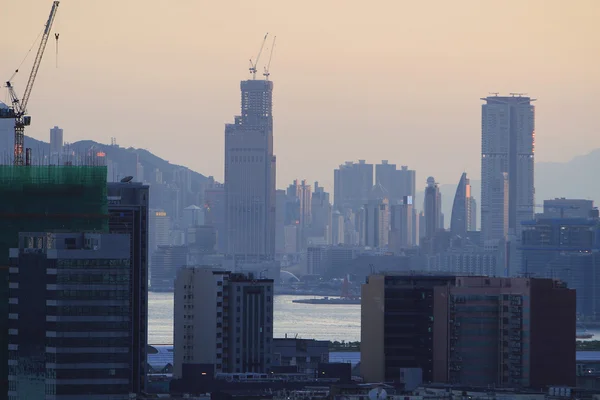 在夕阳下，香港的城市市中心 — 图库照片