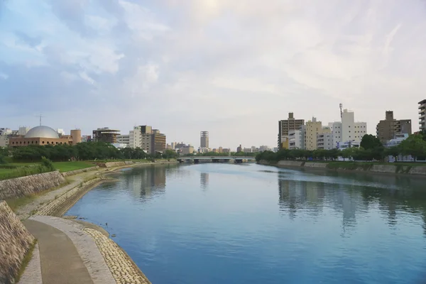 Rzeka Otagawa w Hiroshima, Japonia. — Zdjęcie stockowe