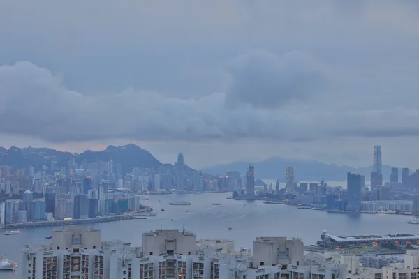 Προβολή του Χονγκ Κονγκ από μαύρο λόφο — Φωτογραφία Αρχείου