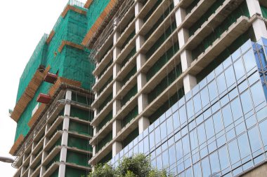 Turna ve inşaat alanı 