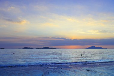 Sha Po Kong deniz sahilde günbatımı