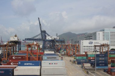 konteyner ile endüstriyel bağlantı noktası