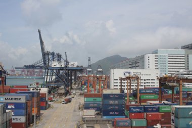 konteyner ile endüstriyel bağlantı noktası