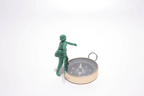 Brinquedos Soldado Verde Com Bússola Bordo — Fotografia de Stock
