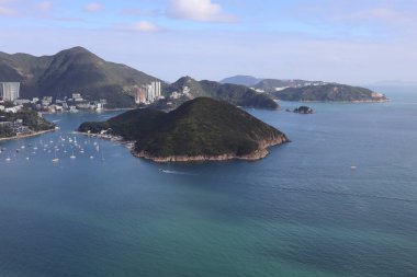 Deniz kenarındaki Derin Su Koyu 'nda 18 Kasım 2020 Orta Ada Binası 