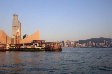 27 Kasım 2020 Tsim Sha Tsui Kültür Merkezi ile Feribot İskelesi Başlat,