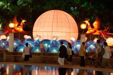 29 Eylül 2006 Sonbahar Festivali için Hong Kong 'da Fenerler
