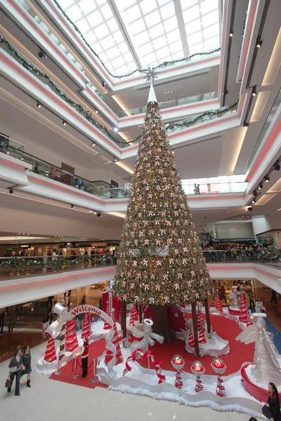 Dec 2006 Festival Walk Christmas Tree Decorations Hong Kong — Stock Photo, Image